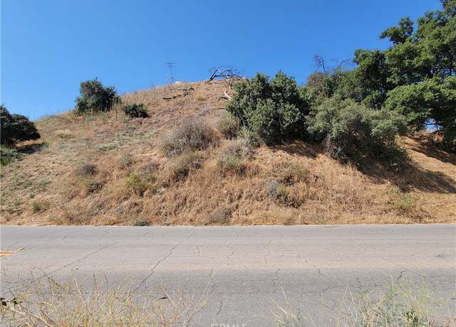 Property at 32710200 Hunstuck St, Castaic, CA 91384