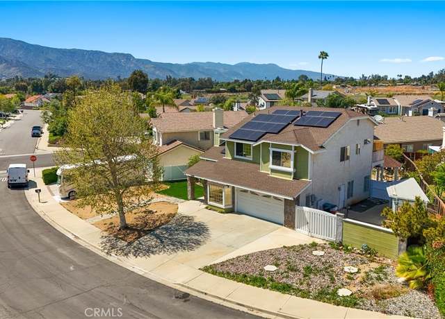 Property at 22800 Hunwut Dr, Wildomar, CA 92595, 5 beds, 3 baths
