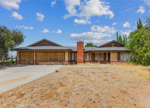 Property at 7645 Lippizan Dr, Jurupa Valley, CA 92509, 3 beds, 2 baths