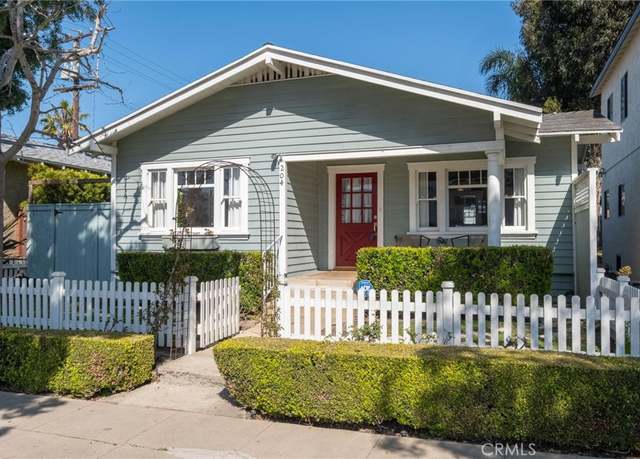 Property at 204 S Broadway, Redondo Beach, CA 90277, 2 beds, 1 bath