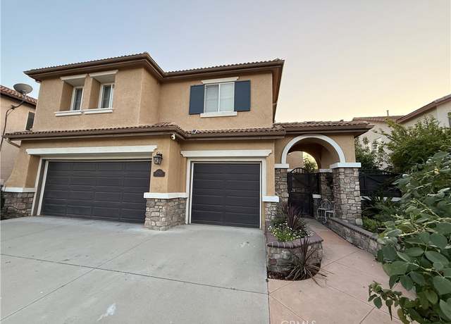 Property at 30433 Mallorca Pl, Castaic, CA 91384, 4 beds, 3 baths
