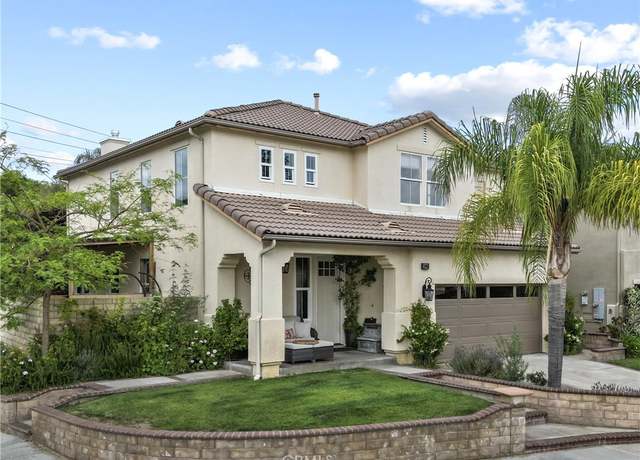 Property at 19969 Via Joyce Dr, Saugus, CA 91350, 5 beds, 3 baths