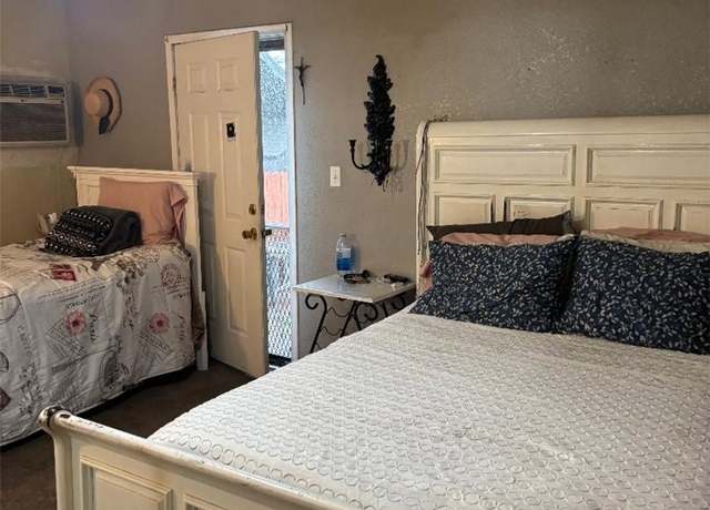Property at 8514 Smallwood Ave, Downey, CA 90240, 3 beds, 2 baths