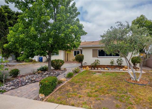 Property at 10425 Hillview Ave, Chatsworth, CA 91311, 3 beds, 2 baths