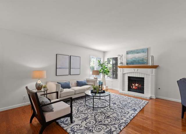 Property at 21905 Grovepark Dr, Saugus, CA 91350, 3 beds, 2.5 baths