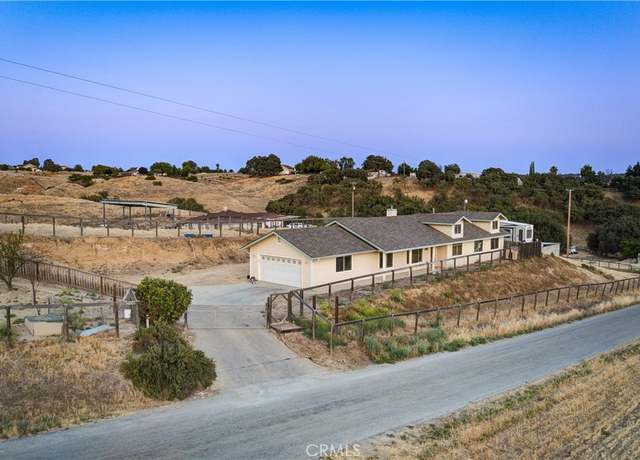 Property at 1690 Buck Way, Paso Robles, CA 93446, 4 beds, 2 baths