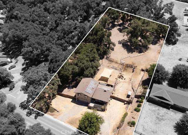 Property at 8505 Santa Lucia Rd, Atascadero, CA 93422, 3 beds, 2.5 baths