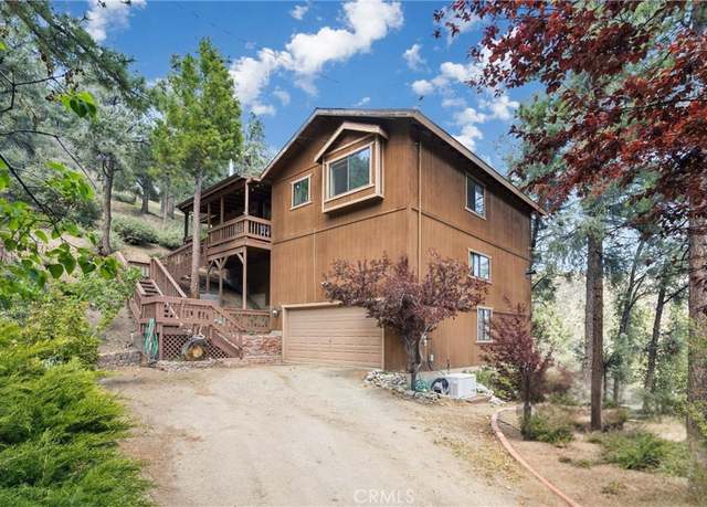Property at 2105 Pinewood Ct, Pine Mtn Club, CA 93222, 3 beds, 2.5 baths