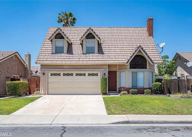 Property at 11530 Larchwood Dr, Fontana, CA 92337, 4 beds, 2.5 baths