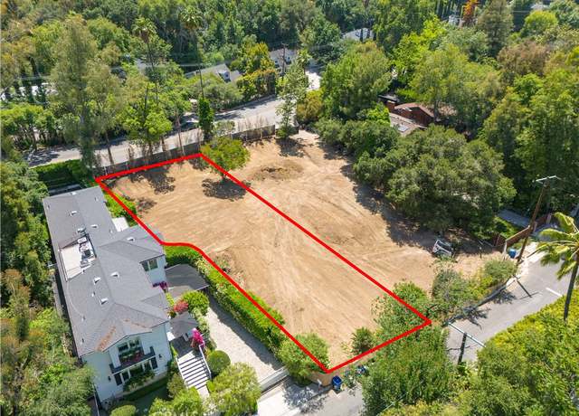Property at 11452 Canton Dr, Studio City, CA 91604, 5 beds, 6 baths
