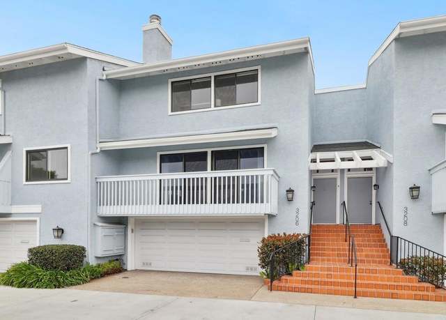 Property at 3206 Caminito Ameca, La Jolla, CA 92037, 3 beds, 2.5 baths