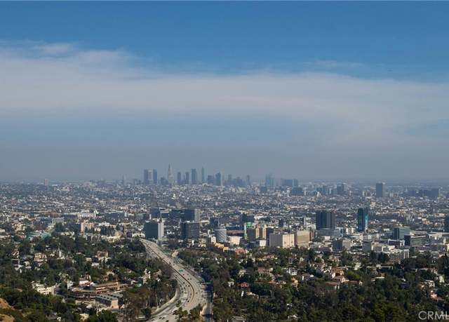 Property at 17150 Burbank Blvd #25, Encino, CA 91316, 2 beds, 3 baths
