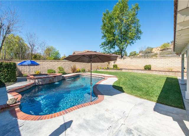 Property at 28334 Alton Way, Castaic, CA 91384, 4 beds, 3 baths