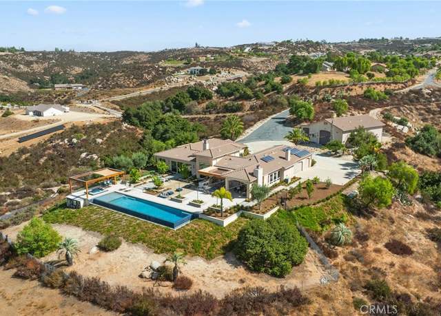 Property at 39893 Calle Breve, Temecula, CA 92592, 4 beds, 3.5 baths