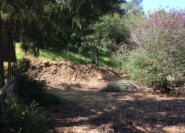Property at 6867 Rosemont Dr, Lucerne, CA 95458