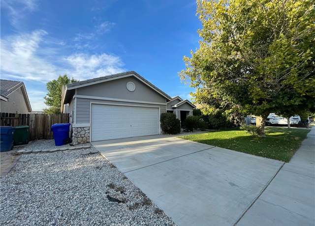Property at 1759 W Avenue H5, Lancaster, CA 93534, 3 beds, 2 baths