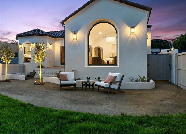 Property at 5047 W 21st St, Los Angeles, CA 90016, 3 beds, 2.5 baths