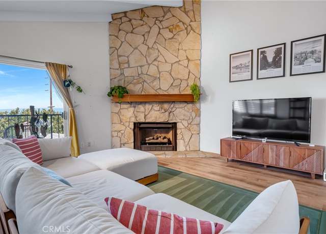 Property at 2433 S Gaffey St, San Pedro, CA 90731, 2 beds, 2.5 baths