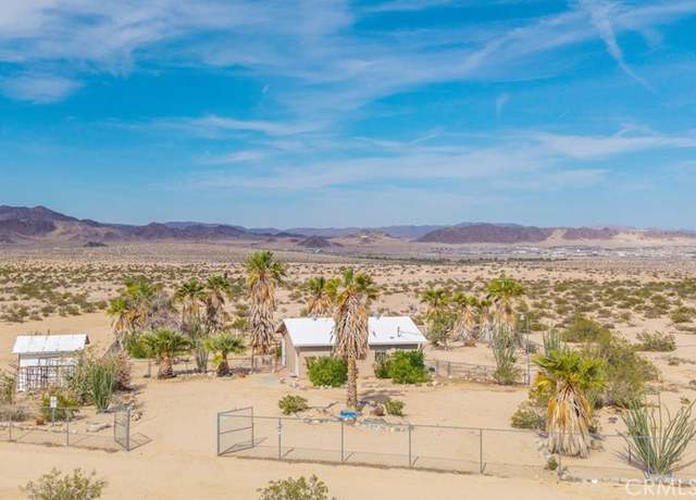 Property at 380 Mack Ln, 29 Palms, CA 92277, 2 beds, 1 bath
