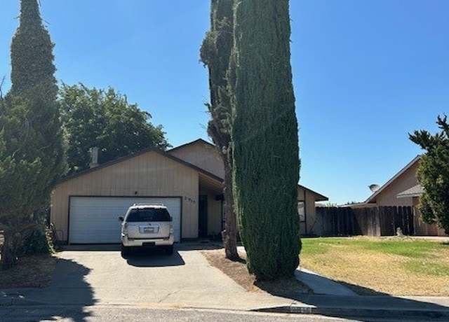 Property at 2915 Balsam Way, Merced, CA 95348, 3 beds, 2 baths