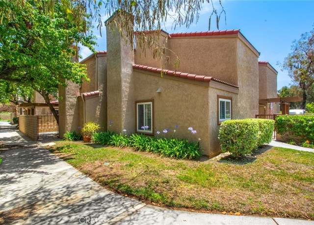 Property at 1413 Vista Grande #122, Fullerton, CA 92835, 3 beds, 2.5 baths