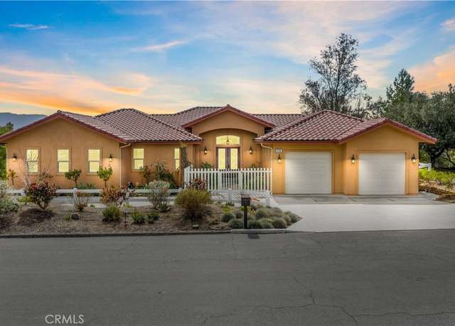 Property at 30585 San Pasqual Rd, Temecula, CA 92591, 4 beds, 4.5 baths
