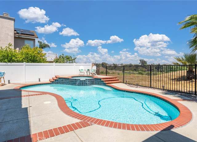 Property at 982 Big Spring Ct, Corona, CA 92878, 4 beds, 3 baths