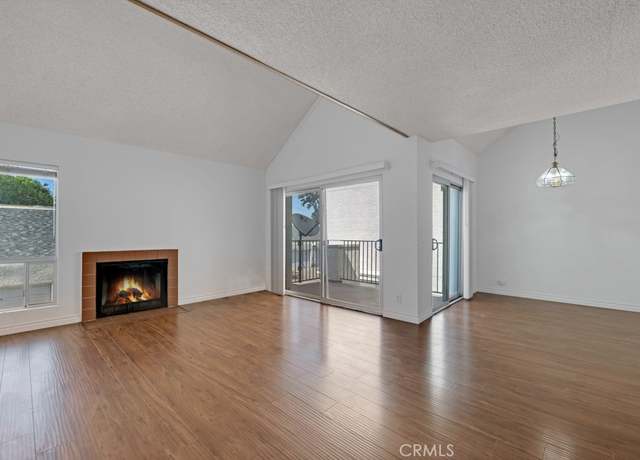 Property at 20155 Keswick St #211, Winnetka, CA 91306, 3 beds, 3 baths