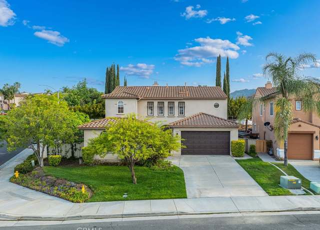 Property at 32475 Corte Barela, Temecula, CA 92592, 5 beds, 3 baths