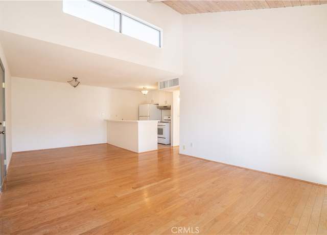 Property at 8601 International Ave #228, Canoga Park, CA 91304, 2 beds, 1 bath