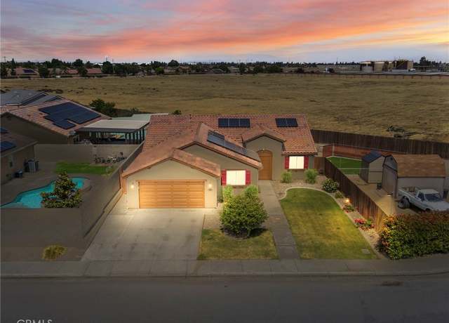 Property at 6814 Clear Water Creek Way, Bakersfield, CA 93311, 5 beds, 3 baths