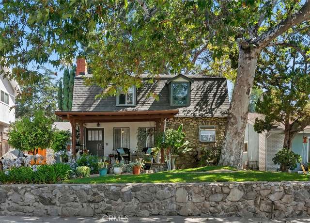 Property at 3735 4th Ave, Glendale, CA 91214, 3 beds, 2.5 baths