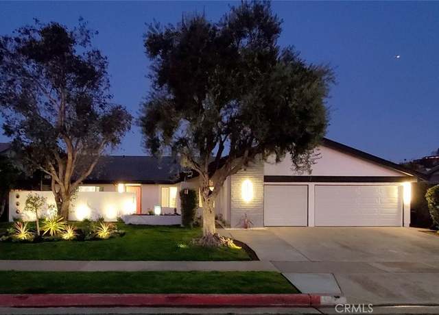 Property at 1427 N Cannon St, Orange, CA 92869, 6 beds, 4 baths