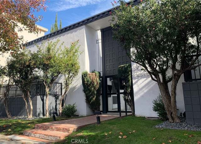 Property at 5236 Kester Ave, Sherman Oaks, CA 91411, 18 beds, 14 baths