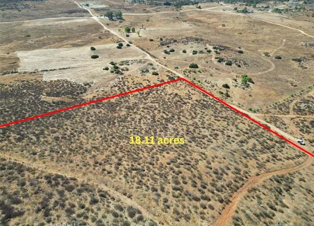 Property at 41675 Grouse Ct, Hemet, CA 92544