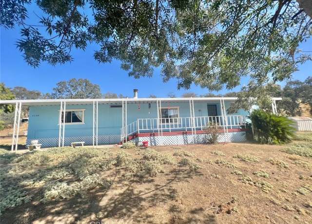 Property at 33188 George Smith Rd, Squaw Valley, CA 93675, 3 beds, 2 baths