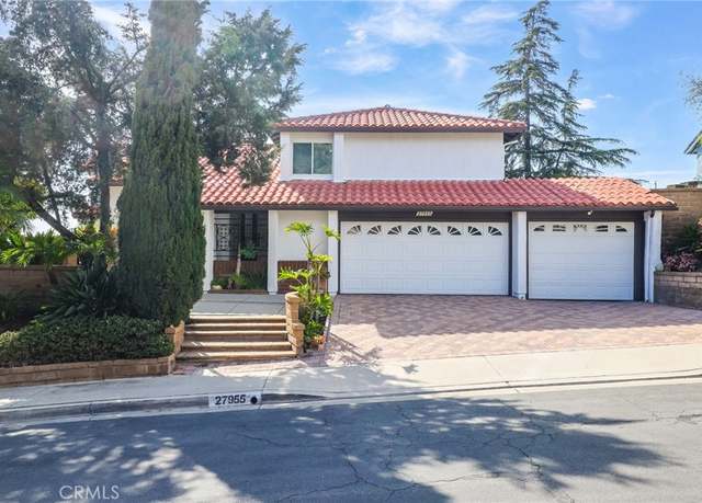 Property at 27955 Gallina, Mission Viejo, CA 92692, 5 beds, 5.5 baths