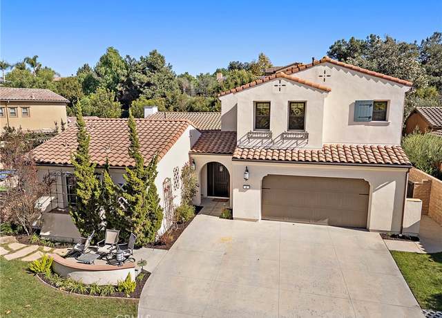 Property at 4 Gaucho Rd, Ladera Ranch, CA 92694, 5 beds, 5.5 baths