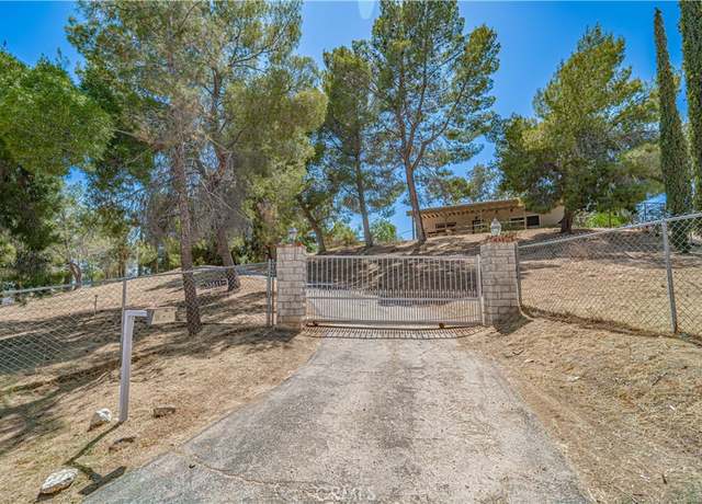 Property at 33511 Agua Dulce Canyon Rd, Agua Dulce, CA 91390, 3 beds, 3 baths