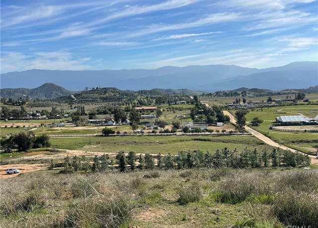 Property at 39282 San Ignacio Rd, Hemet, CA 92544