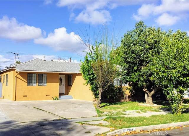 Property at 19201 Welby Way, Reseda, CA 91335, 3 beds, 2 baths