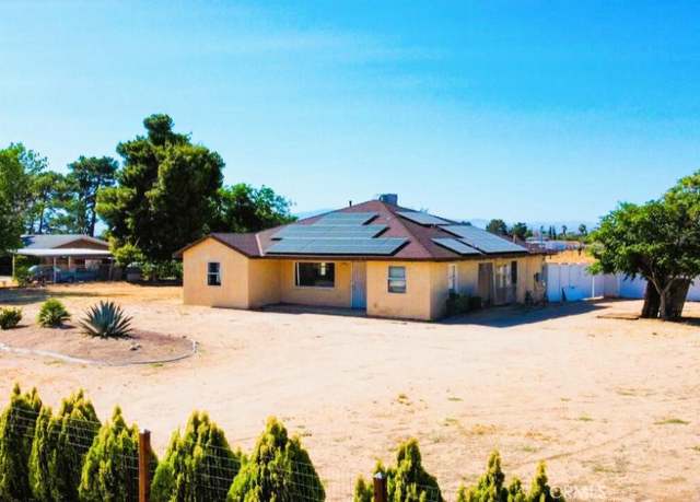 Property at 1641 W Avenue L4, Lancaster, CA 93534, 3 beds, 1 bath