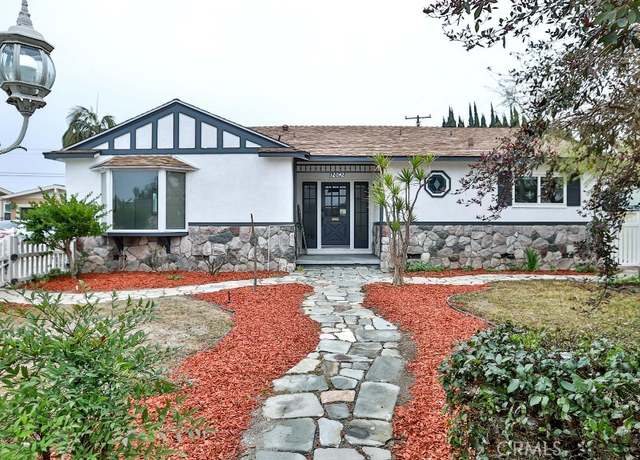 Property at 12042 Robert Ln, Garden Grove, CA 92840, 3 beds, 3 baths