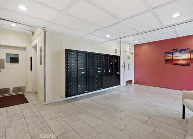 Property at 120 Alamitos Ave #10, Long Beach, CA 90802, 1 bed, 1 bath
