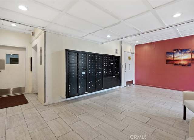 Property at 120 Alamitos Ave #10, Long Beach, CA 90802, 1 bed, 1 bath