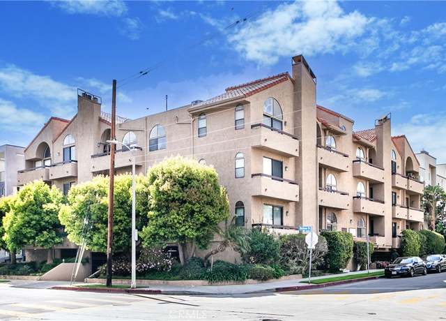 Property at 14572 Dickens St #103, Sherman Oaks, CA 91403, 2 beds, 2 baths