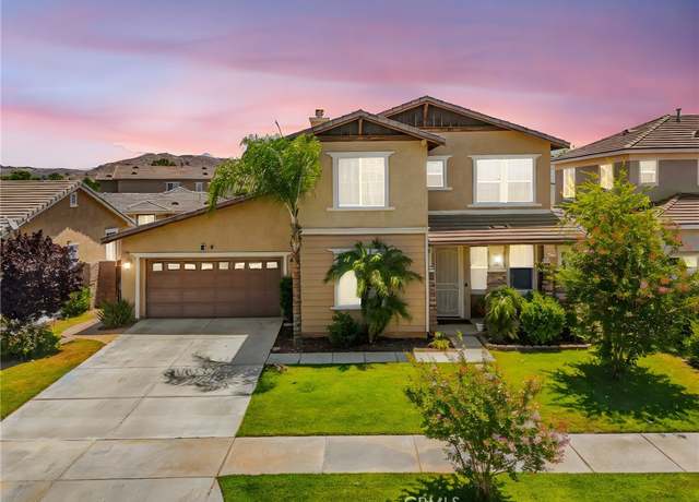 Property at 3150 Bellwood St, Hemet, CA 92543, 5 beds, 2.5 baths