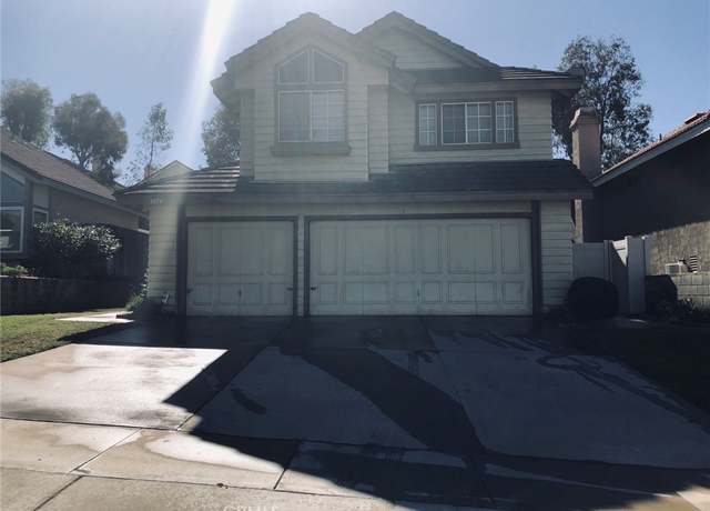 Property at 3314 Braemar Ln, Corona, CA 92882, 4 beds, 2.5 baths