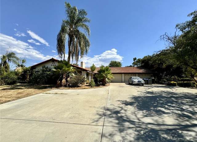 Property at 30716 E Sunset Dr S, Redlands, CA 92373, 4 beds, 3.5 baths