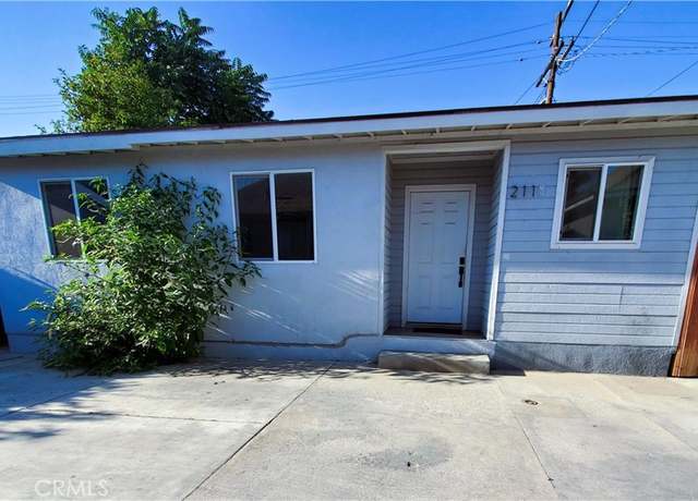 Property at 211 W 52nd St, Los Angeles, CA 90037, 6 beds, 3 baths